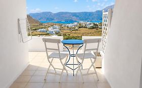 Georgia Rooms Milos
